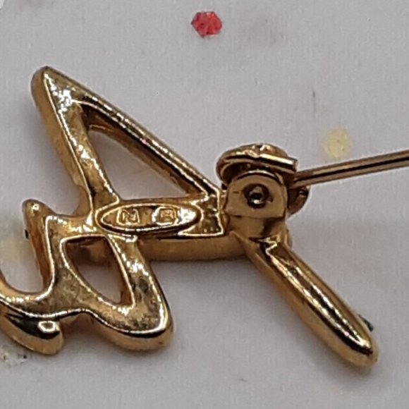 Avon Exclusive For Representative Pin Cursive Script With Pinback Brand New - Picture 8 of 9